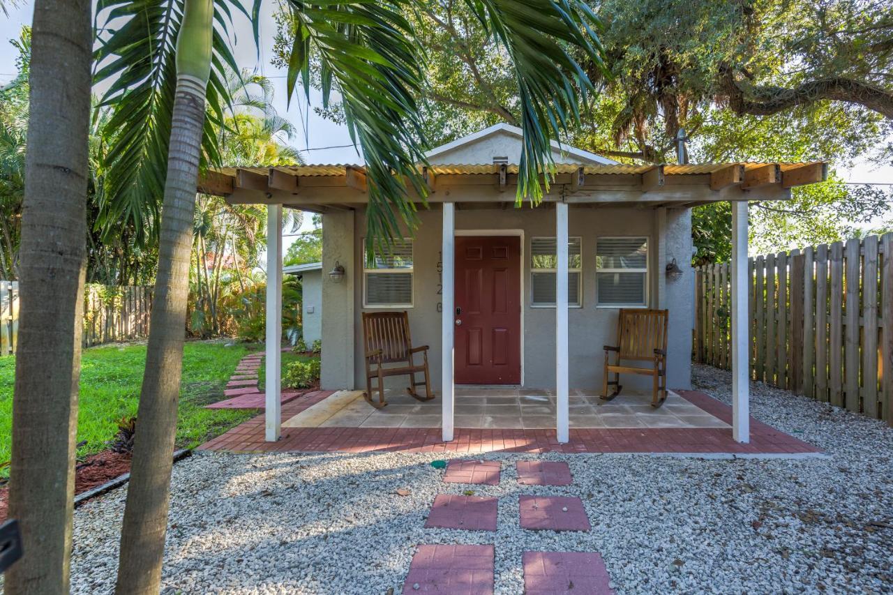 The Cottage In The Oaks - By Avi Fort Lauderdale Exterior photo